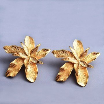 Boucles d'oreilles fleur dorée