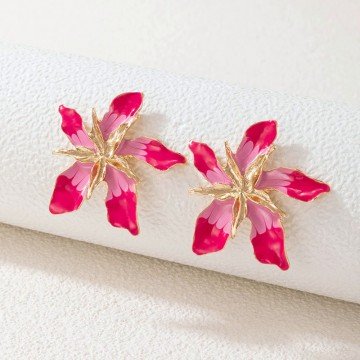 Goldene Blumenohrringe aus rosa Emaille