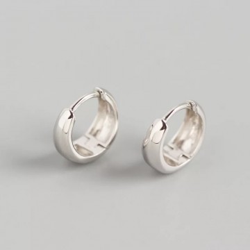 Small silver hoops 1