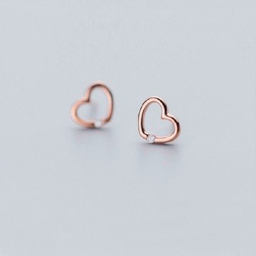 Rose gold zirconia heart earrings