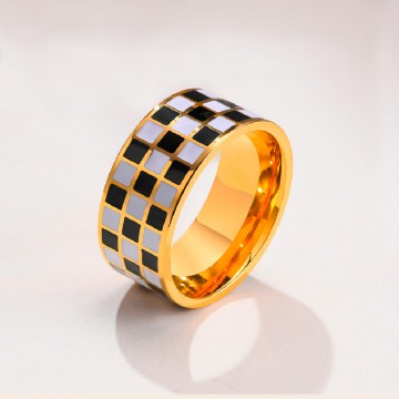 Golden ring checkered enamel 1