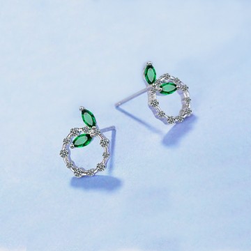 Zircon Crown Earrings 1
