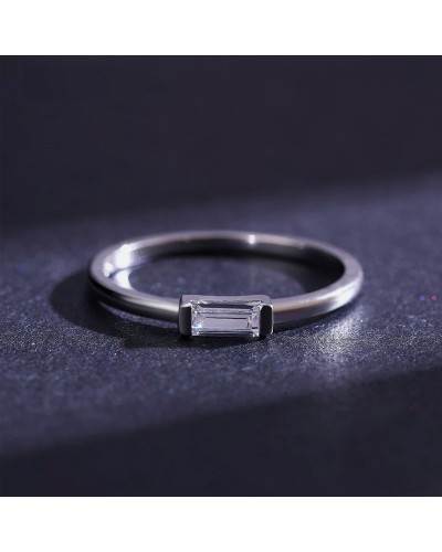 Princess cut rectangular cubic zirconia solitaire silver ring