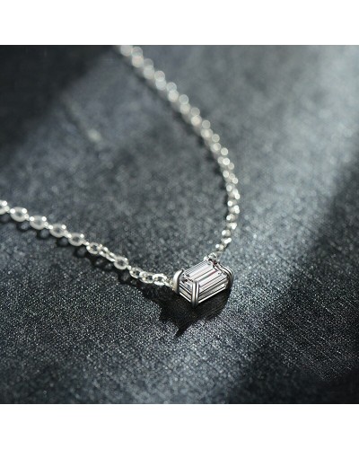 Silver necklace with rectangular princess cut zirconia pendant