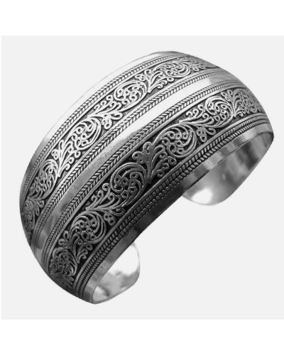 Domed Tibet bracelet