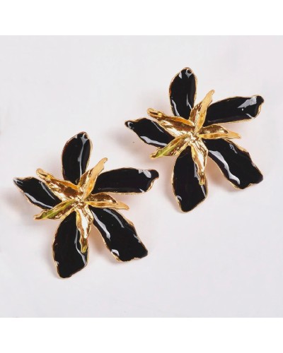 Goldene Blumenohrringe mit Schwarz Emaille