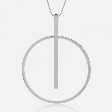 Collana in argento dalla linea minimalista e cerchio
