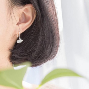 Silver Ginkgo earrings